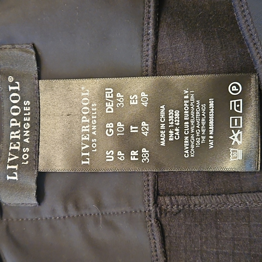 Liverpool Classic Black Pencil Skirt, 6P - Picture 2 of 4